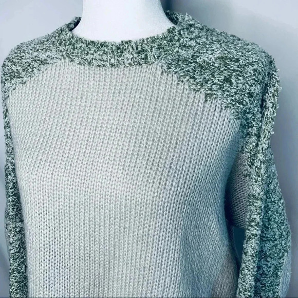 John + Jenn Revolve Mixed Yarn Colorblock Sweater Size Small - Picture 10 of 10